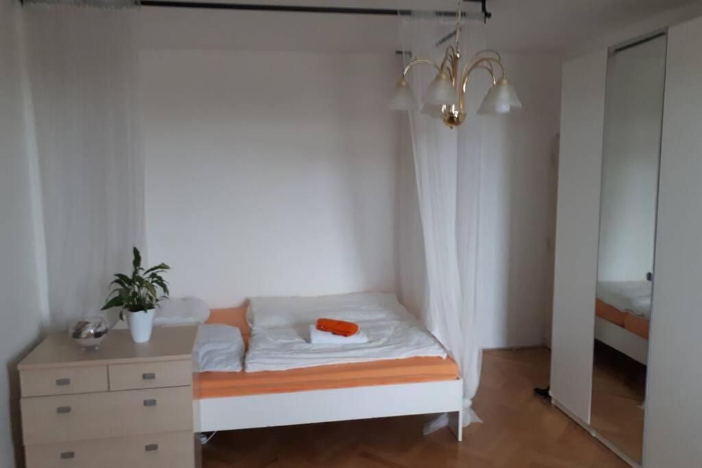 Room In Apartment Prague 3 מראה חיצוני תמונה