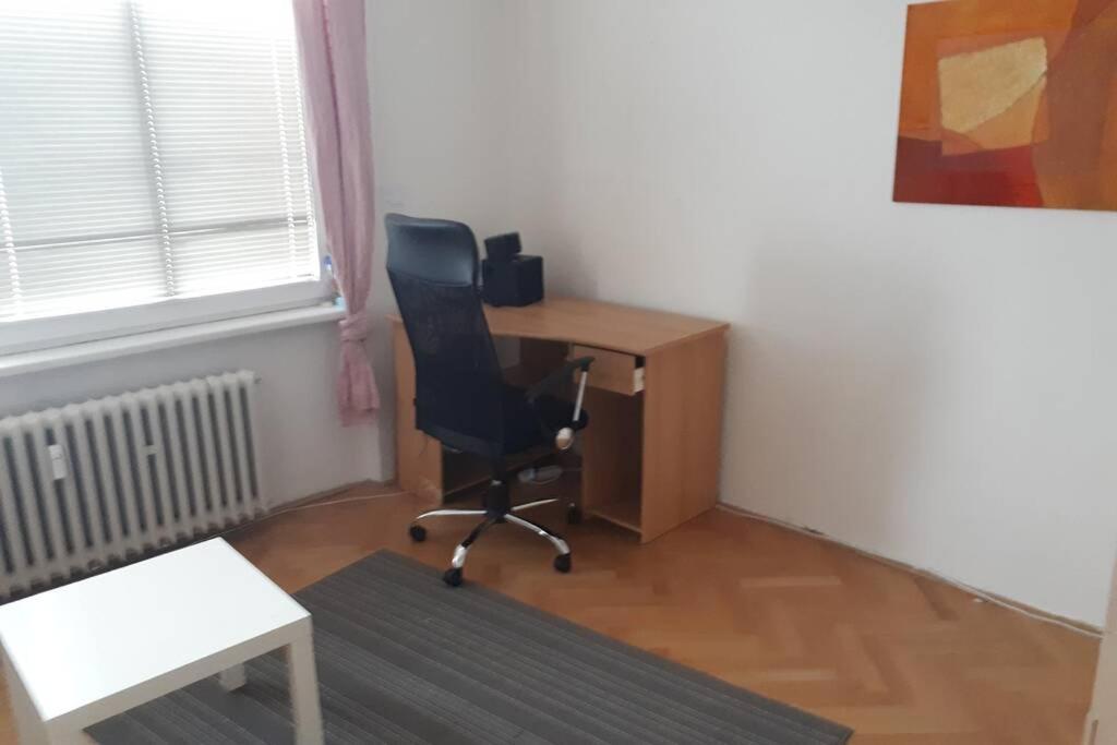 Room In Apartment Prague 3 מראה חיצוני תמונה